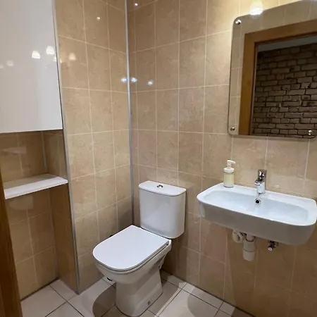 Riverside Embassy Huge With Free Parking Διαμέρισμα *