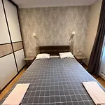 Riverside Embassy Huge With Free Parking Apartamento *