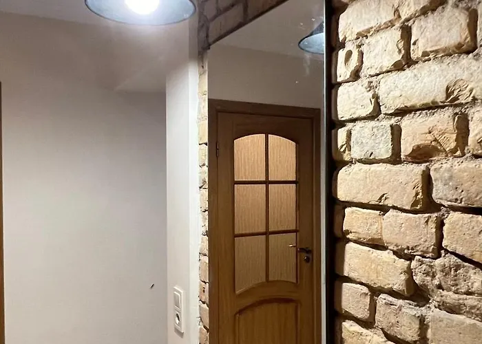 Apartment Riverside Embassy Huge With Free Parking Riga