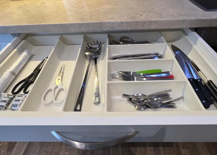 Riverside Embassy Huge With Free Parking * Riga